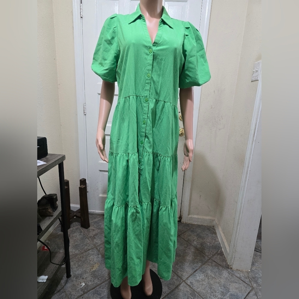 Brochu Walker Vibrant Green Button-Down Maxi Dress - Picture 5 of 8